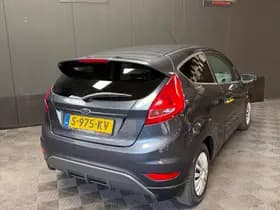 Ford Fiesta thumbnail 4