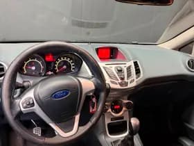Ford Fiesta thumbnail 9