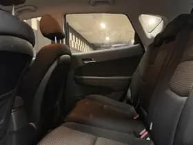 Hyundai i30 thumbnail 10