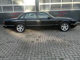 Jaguar XJ thumbnail 7