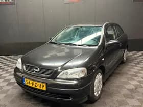 Opel Astra thumbnail 3