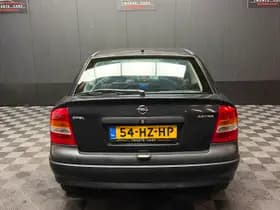 Opel Astra thumbnail 5