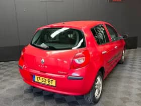 Renault Clio thumbnail 4