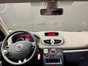 Renault Clio thumbnail 9