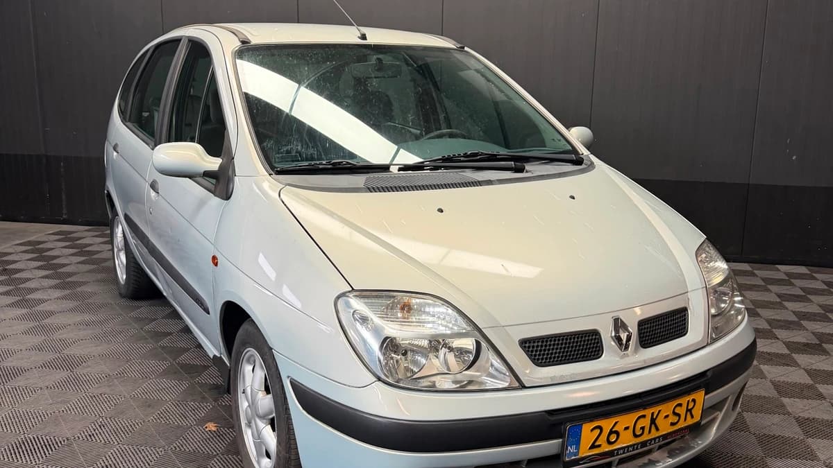 Renault Scénic — foto 1