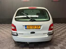 Renault Scénic thumbnail 5