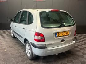Renault Scénic thumbnail 6