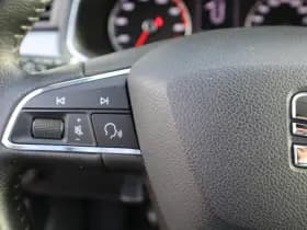 Seat Arona 1.0 TSI Xcellence Navi PDC Trekhaak Clima CarPlay thumbnail 25