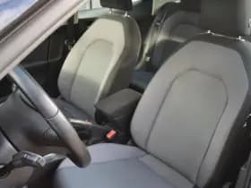 Seat Arona 1.0 TSI Xcellence Navi PDC Trekhaak Clima CarPlay thumbnail 5