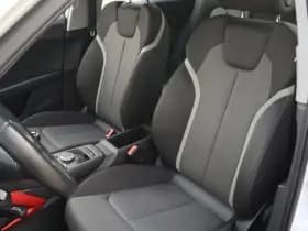 Audi Q2 30 TFSI Sport Airco Cruise Navi PDC Parelmoer thumbnail 5