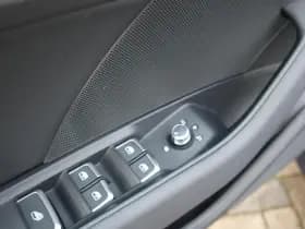 Audi A3 Cabrio 1.5 TFSI S Line LED Clima Stoelverwarming PDC thumbnail 23