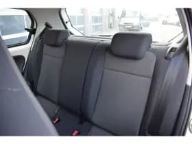 Volkswagen Up! thumbnail 6