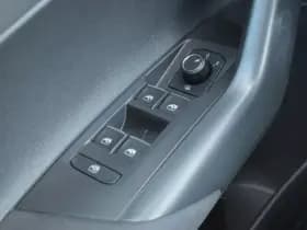 Volkswagen Polo 1.0 Tsi Highline Business R thumbnail 27