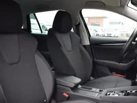 ŠKoda Octavia Combi 1.0 E-Tsi Business Edition thumbnail 18