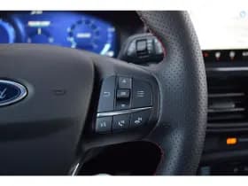 Ford Focus thumbnail 23