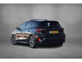 Ford Focus thumbnail 35