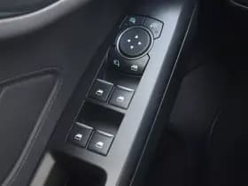 Ford Focus Wagon 1.5 Ecoboost St Line Business thumbnail 22