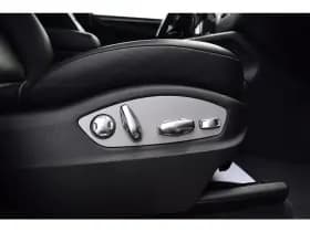 Porsche Macan thumbnail 21