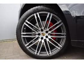 Porsche Macan thumbnail 27
