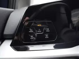 Volkswagen Golf Variant 1.0 Tsi Life Business thumbnail 24