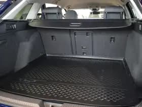 Volkswagen Golf Variant 1.0 Tsi Life Business thumbnail 6