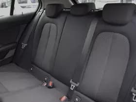 Bmw 1 Serie 118i Executive Edition thumbnail 5