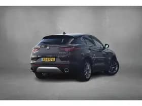 Alfa Romeo Stelvio 2.0 T Awd Super thumbnail 3