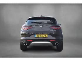 Alfa Romeo Stelvio 2.0 T Awd Super thumbnail 9