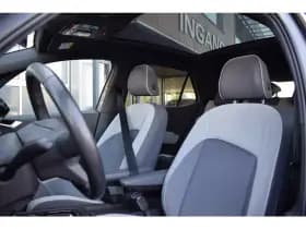 Volkswagen ID.3 thumbnail 5