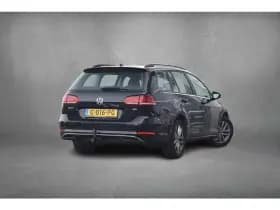 Volkswagen Golf thumbnail 3