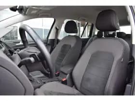 Volkswagen Golf thumbnail 5