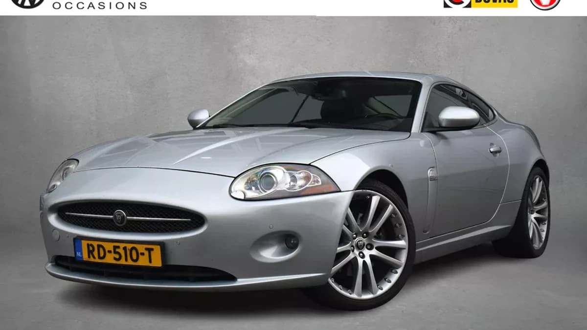 Jaguar Xk 4.2 V8 Coupé — foto 1
