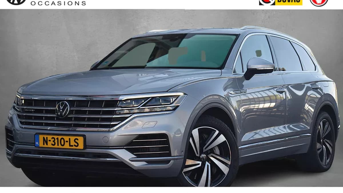 Volkswagen Touareg — foto 1