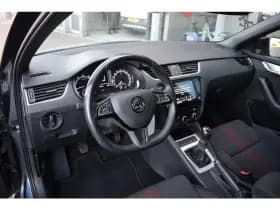 ŠKoda Octavia Combi 1.0 Tsi Greentech Sport Business thumbnail 4