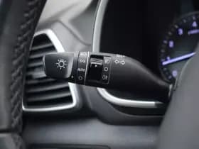 Hyundai Tucson 1.6 T-Gdi Premium thumbnail 19