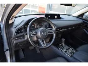 Mazda CX-30 thumbnail 4