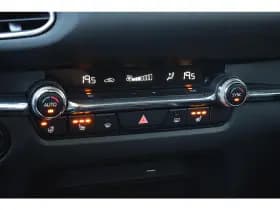 Mazda CX-30 thumbnail 8