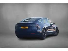 Tesla Model 3 thumbnail 3