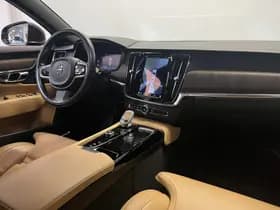 Volvo S90 thumbnail 3