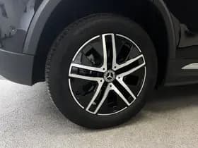 Mercedes-Benz GLA thumbnail 32