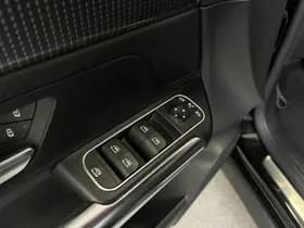 Mercedes-Benz GLA thumbnail 34