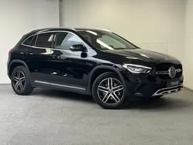 Mercedes-Benz GLA thumbnail 8
