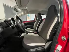 Toyota Aygo thumbnail 7
