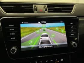 Škoda Superb thumbnail 33