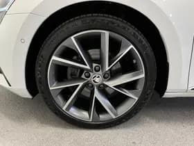 Škoda Superb thumbnail 52