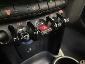 MINI Cooper thumbnail 16