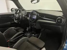 MINI Cooper thumbnail 3