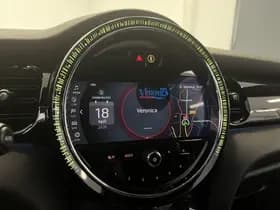 MINI Cooper thumbnail 10