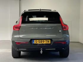 Volvo XC40 thumbnail 12