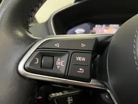 Audi TT thumbnail 35